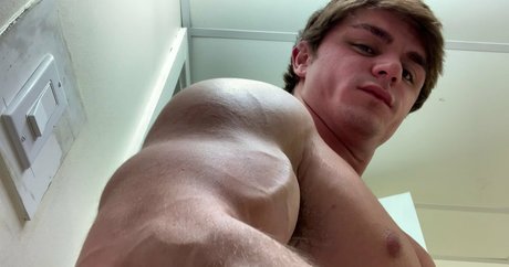 Jamietylerflex photo 44