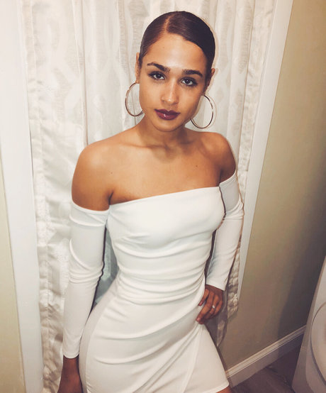 Janae Girard photo 41