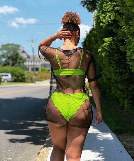 Janae Girard photo 88