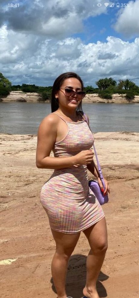 Janayna Bezerra photo 1