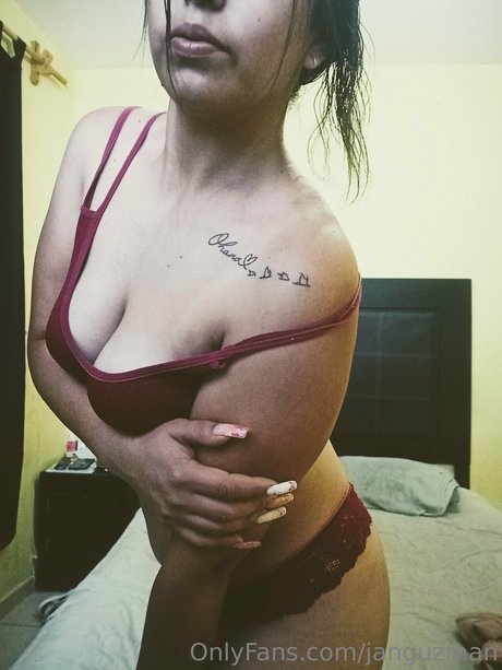 Janeth Guzman photo 28