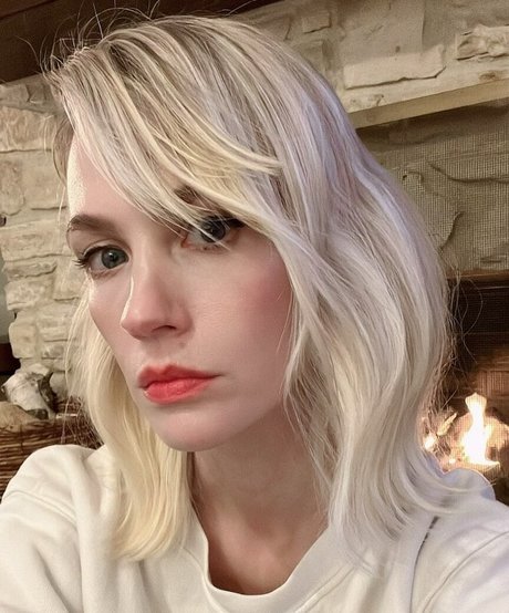 January Jones photo 20