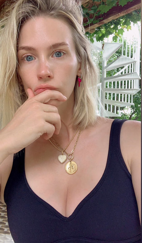 January Jones photo 22