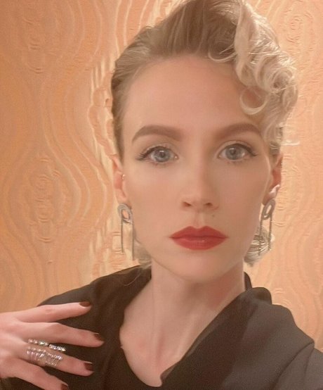 January Jones photo 62