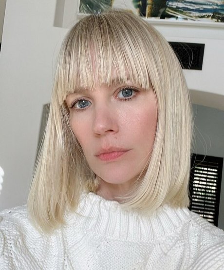 January Jones photo 172