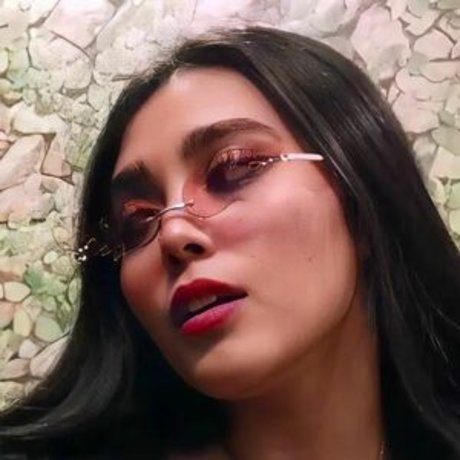 Jaqui Flores photo 10