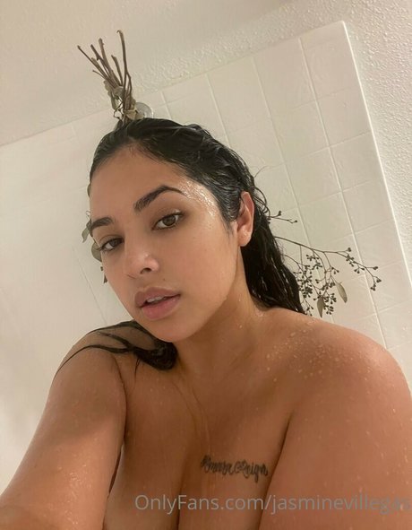 Jasmine Villegas photo 84