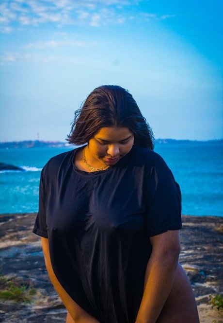 Jasmini Rodrigues photo 9