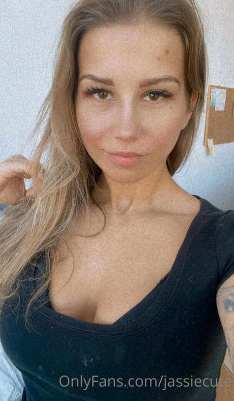 Jassiecute photo 17
