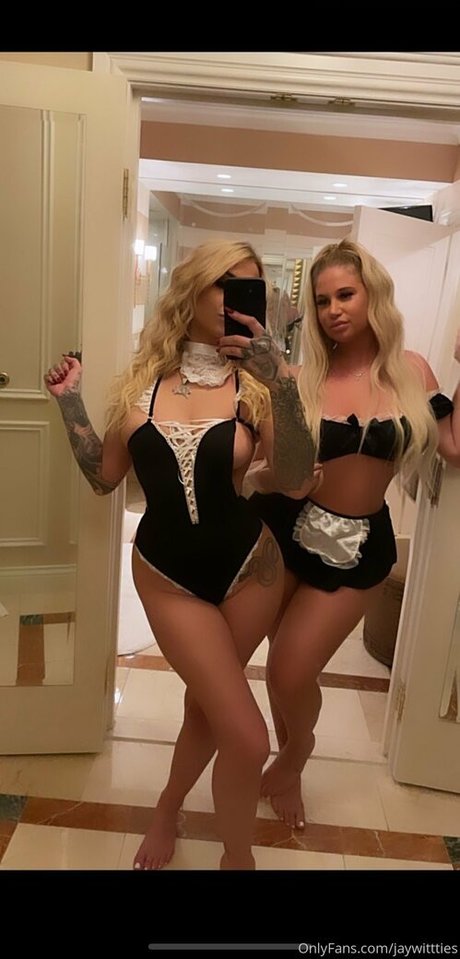 Jaywittties photo 12