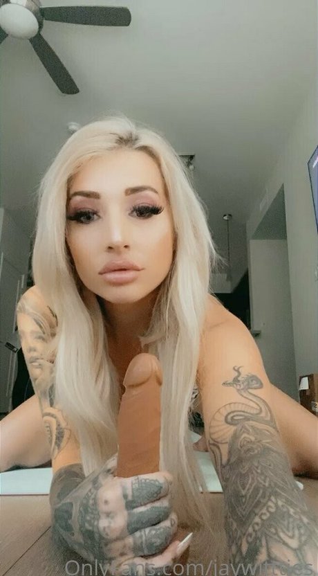 Jaywittties photo 35