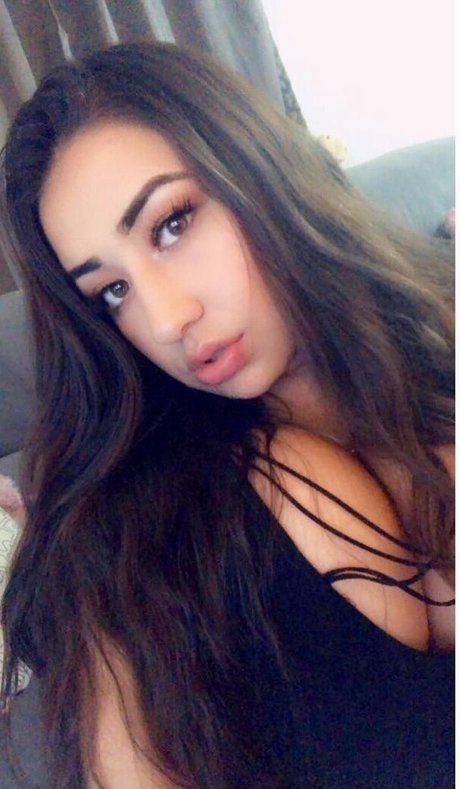 Jazmin Gurrola photo 86