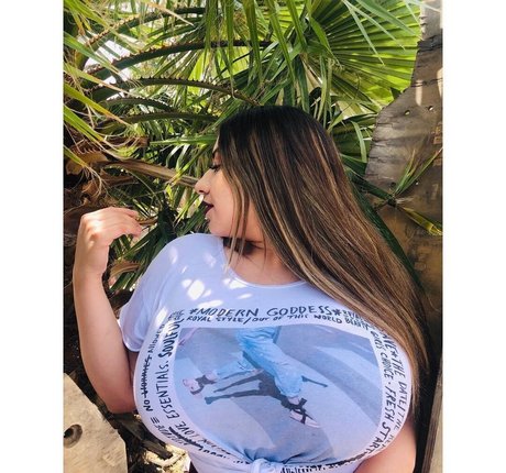 Jazmin Gurrola photo 265