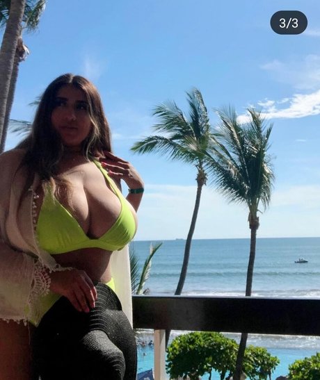 Jazmin Gurrola photo 274