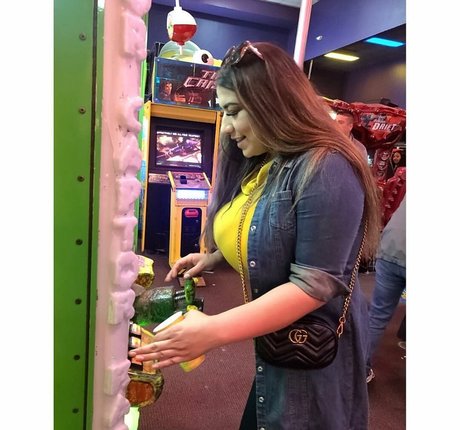 Jazmin Gurrola photo 298