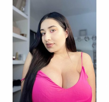 Jazmin Gurrola photo 470