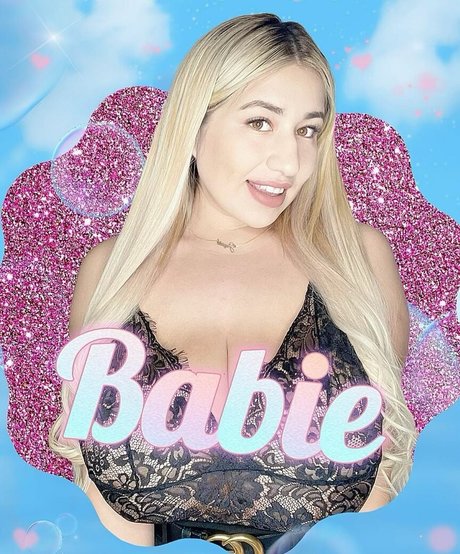 Jazmin Gurrola photo 555