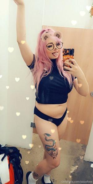 JazzyFoxe photo 7