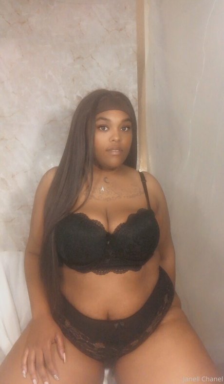 Jchanel12 photo 3