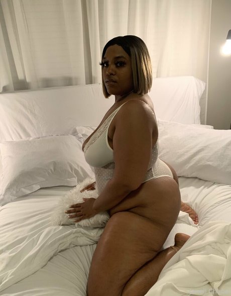 Jchanel12 photo 28