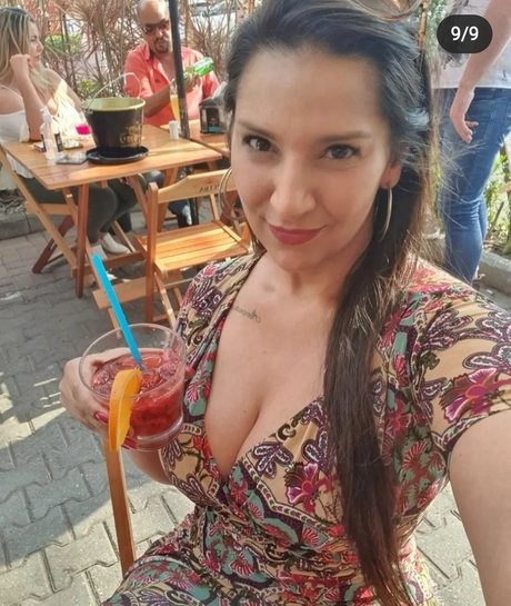 Profile photo of Jee Trindade