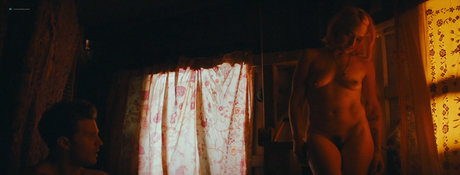 Jemima Kirke photo 8
