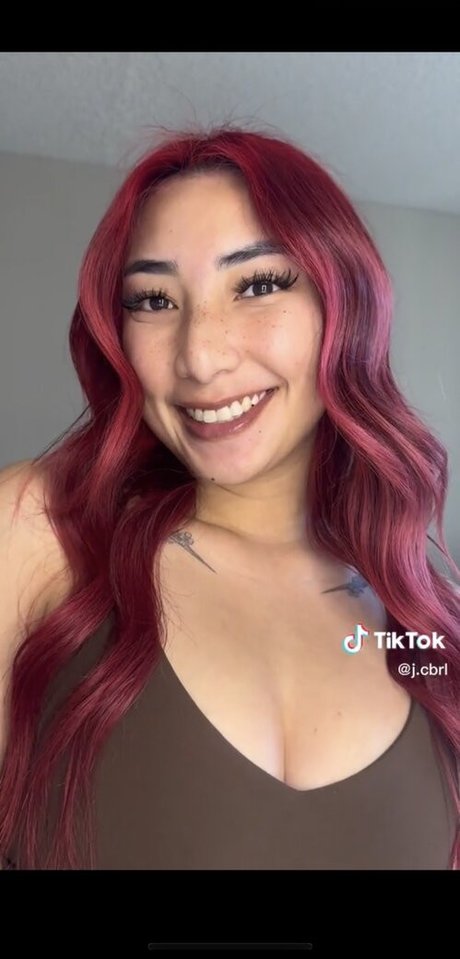 Jen Cabral photo 4