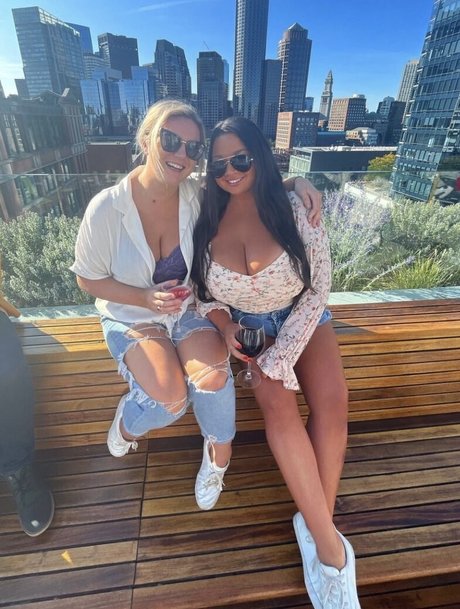 Jenn M photo 50