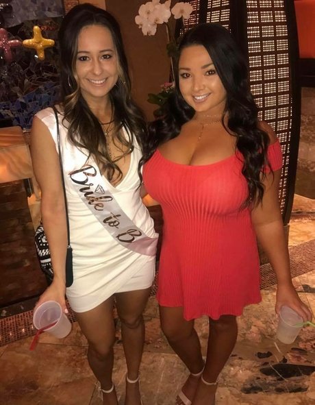 Jenn M photo 70