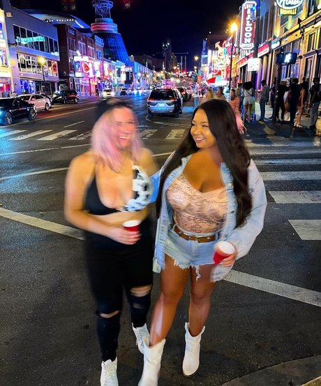 Jenn M photo 161