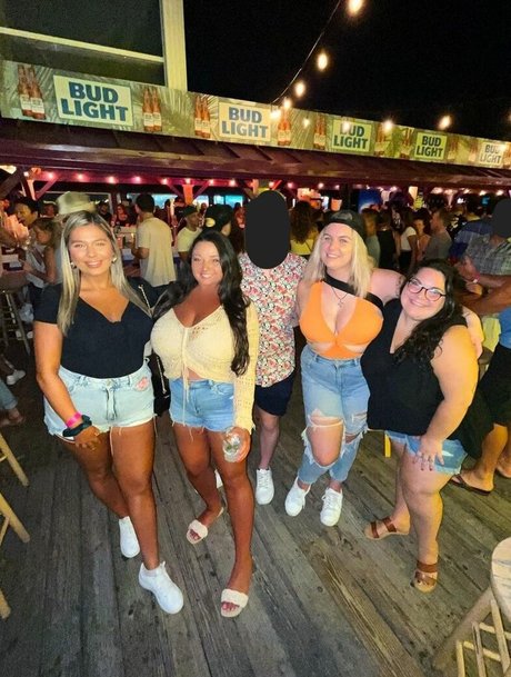 Jenn M photo 168