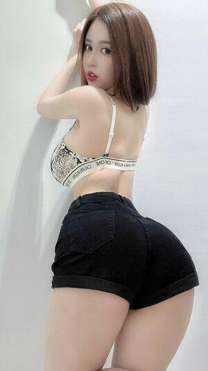 Jenna Chew photo 209