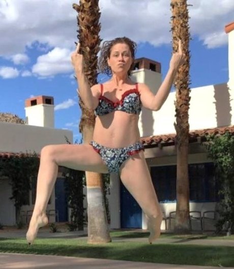 Jenna Fischer photo 1