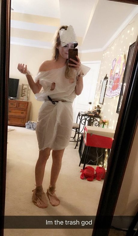 Jenna Jade photo 14