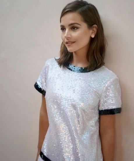 Jenna Louise Coleman photo 72