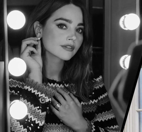 Jenna Louise Coleman photo 94