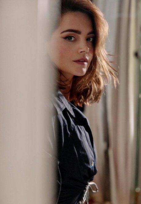 Jenna Louise Coleman photo 117