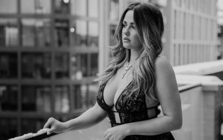 Jenna Mariah photo 11