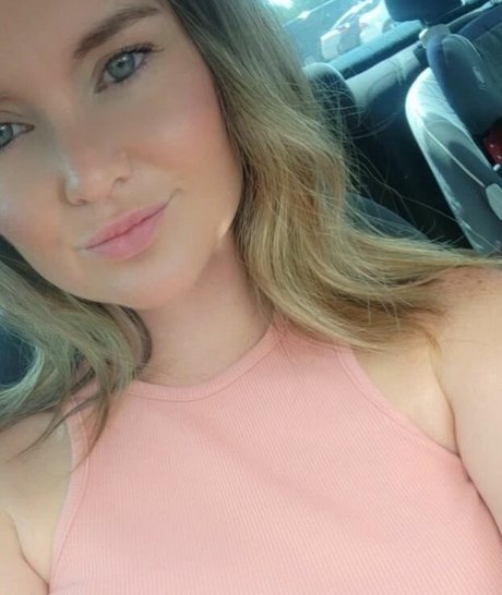 Jennifer Fox photo 26