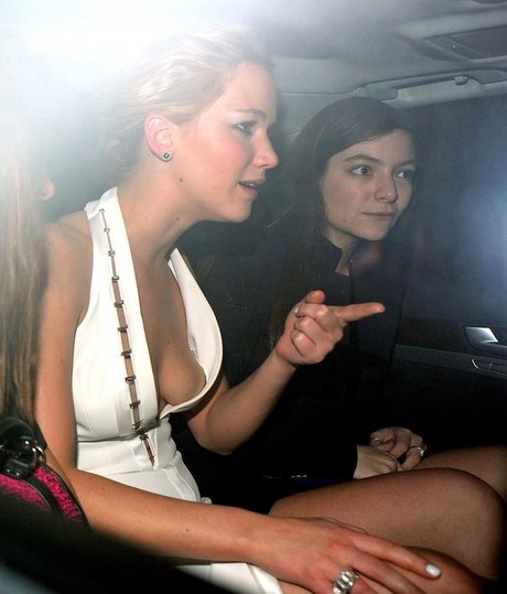 Jennifer Lawrence photo 74