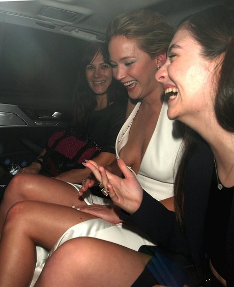 Jennifer Lawrence photo 102
