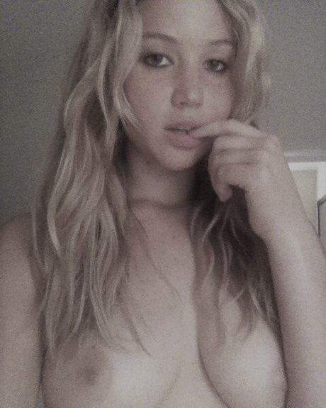 Jennifer Lawrence photo 437
