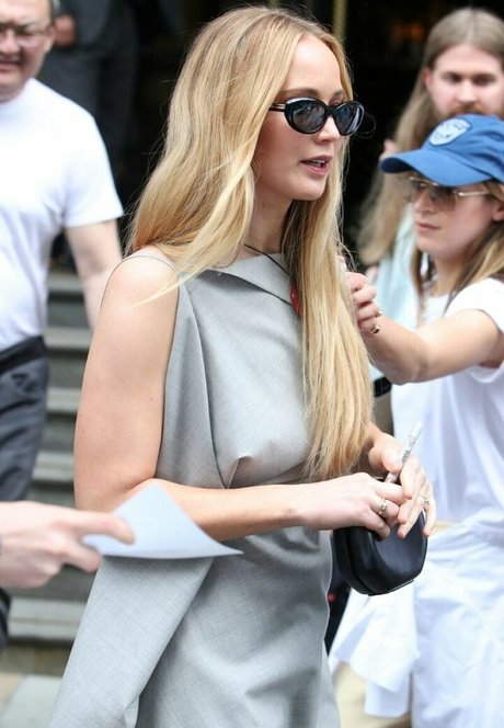 Jennifer Lawrence photo 470