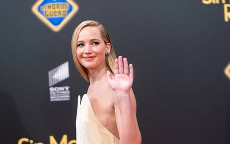 Jennifer Lawrence photo 498