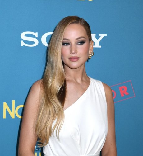 Jennifer Lawrence photo 546