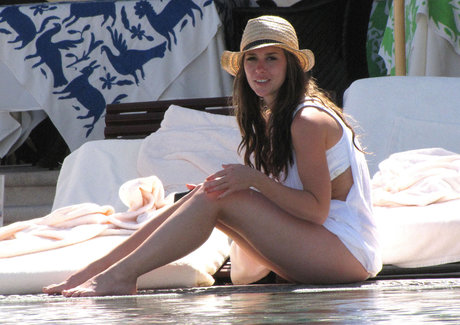 Jennifer Love Hewitt photo 82