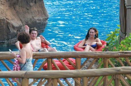 Jennifer Love Hewitt photo 84