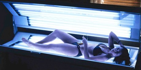 Jennifer Love Hewitt photo 86