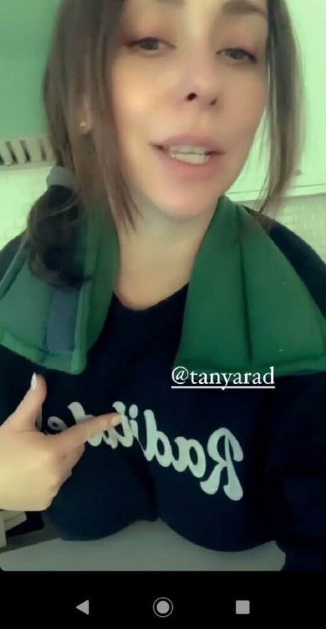 Jennifer Love Hewitt photo 103