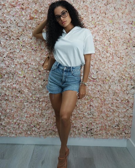 Jennifer Prado photo 69
